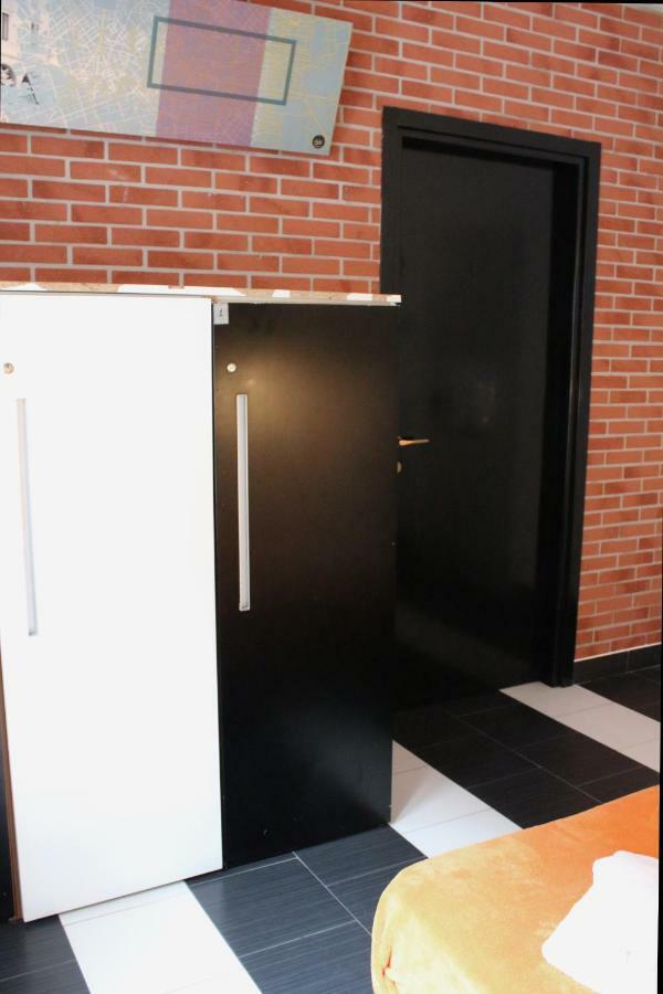 New Generation Hostel Milan Center Exterior foto