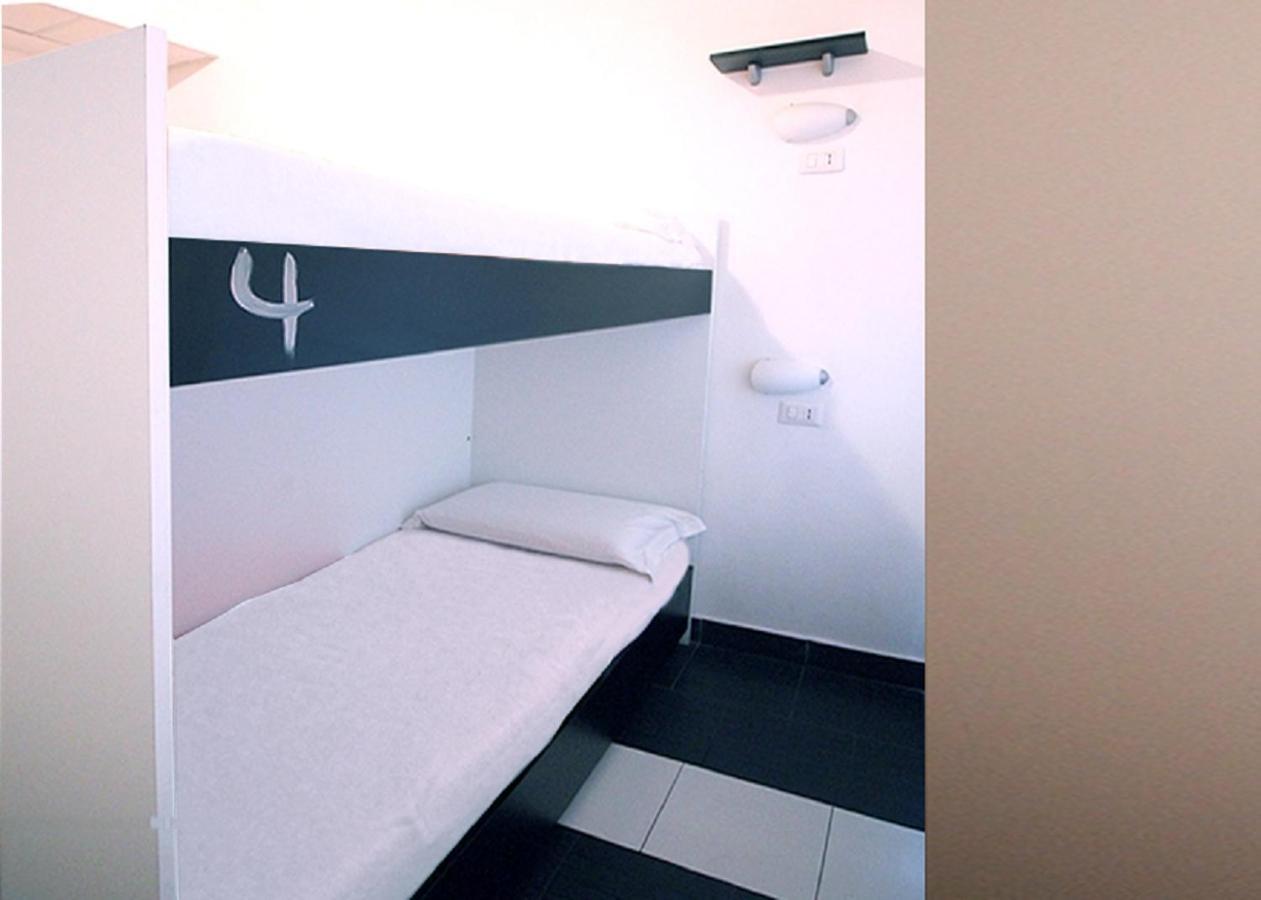 New Generation Hostel Milan Center Exterior foto